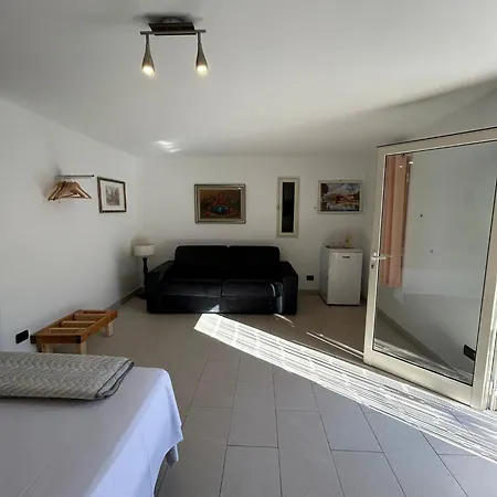 Lamandia Lägenhetshotell