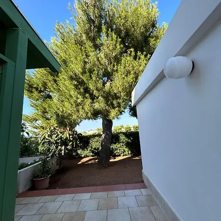 Lamandia Lägenhetshotell 3*