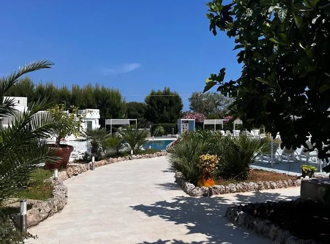 Lamandia 3* Monopoli