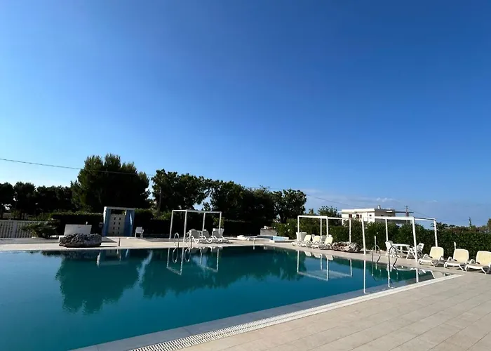 Lamandia 3* Monopoli