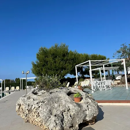 Lamandia Ξενοδοχείο με διαμερίσματα *