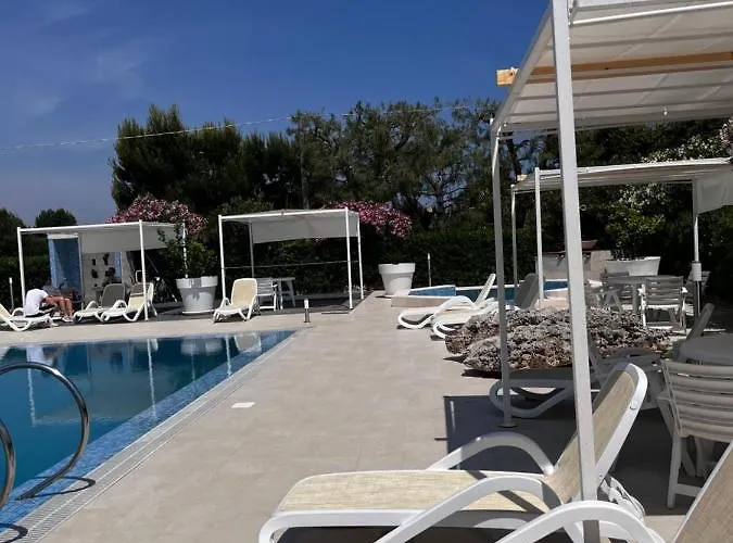 Lamandia Apart-hotel 3*